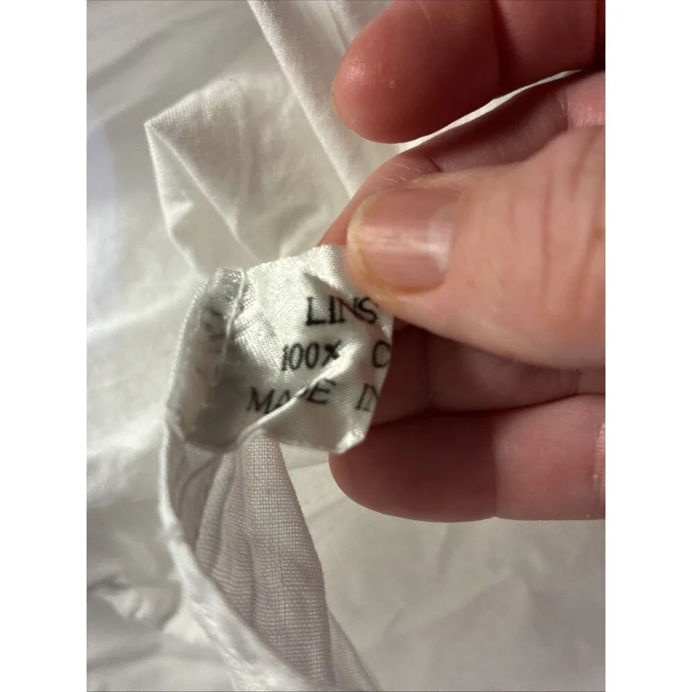 Lins Lace two white
